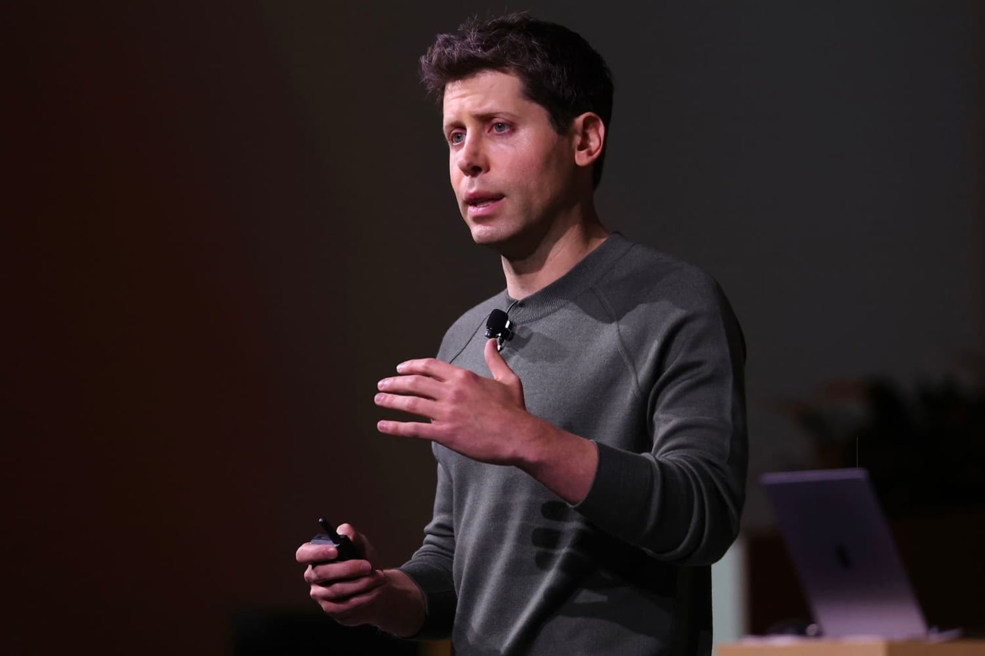 sam-altman-ex-openai-ceo-devday-2023-6557dde17c0c309f94433b29-3 سم آلتمن / Sam Altman مدیرعامل سابق OpenAI در کنفرانس توسعه دهندگان